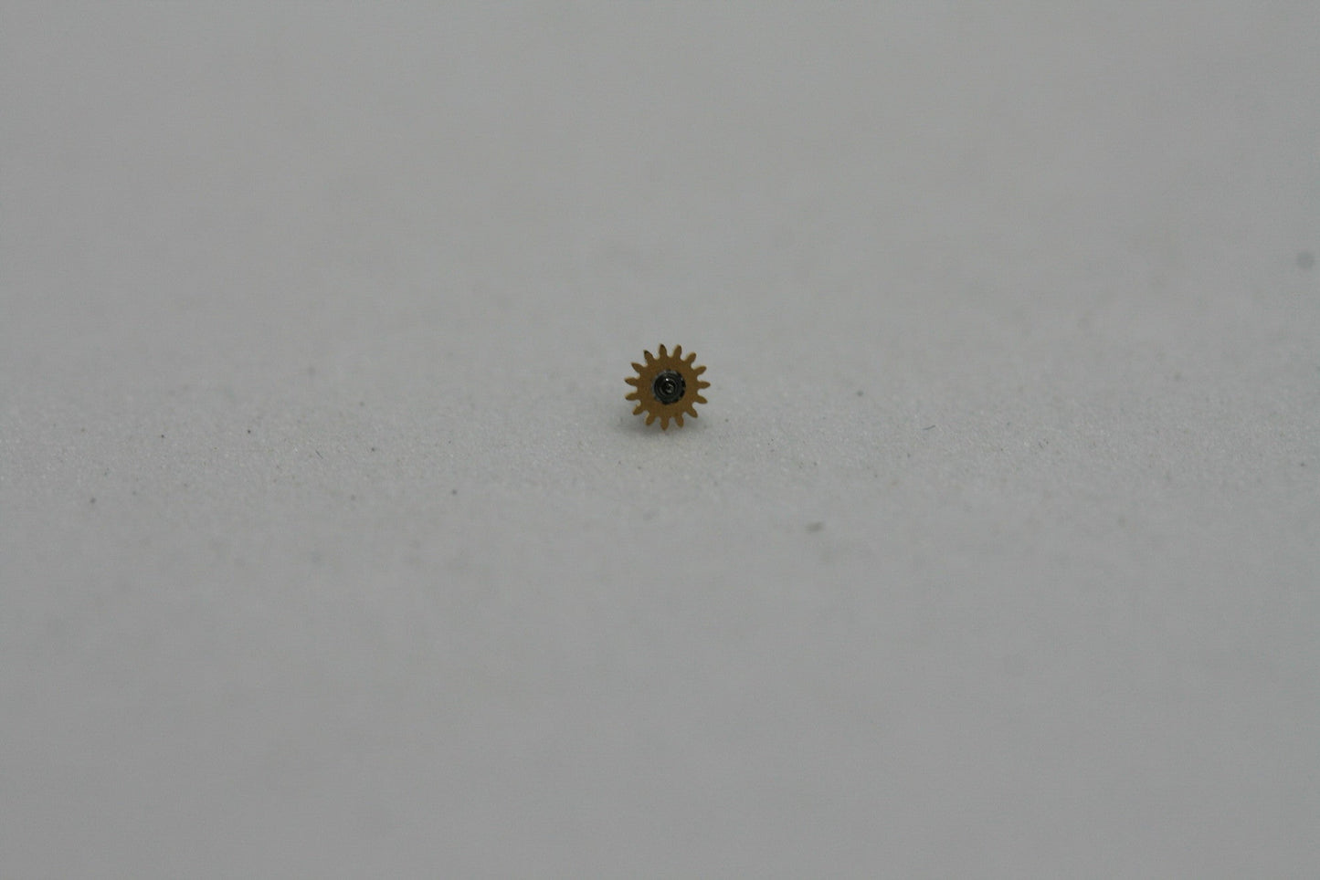 Rolex Originale Calibro 3185 - 670 Ruota Intermedia del Datario - Pasquale Parisi