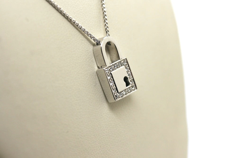 Collana Lucchetto