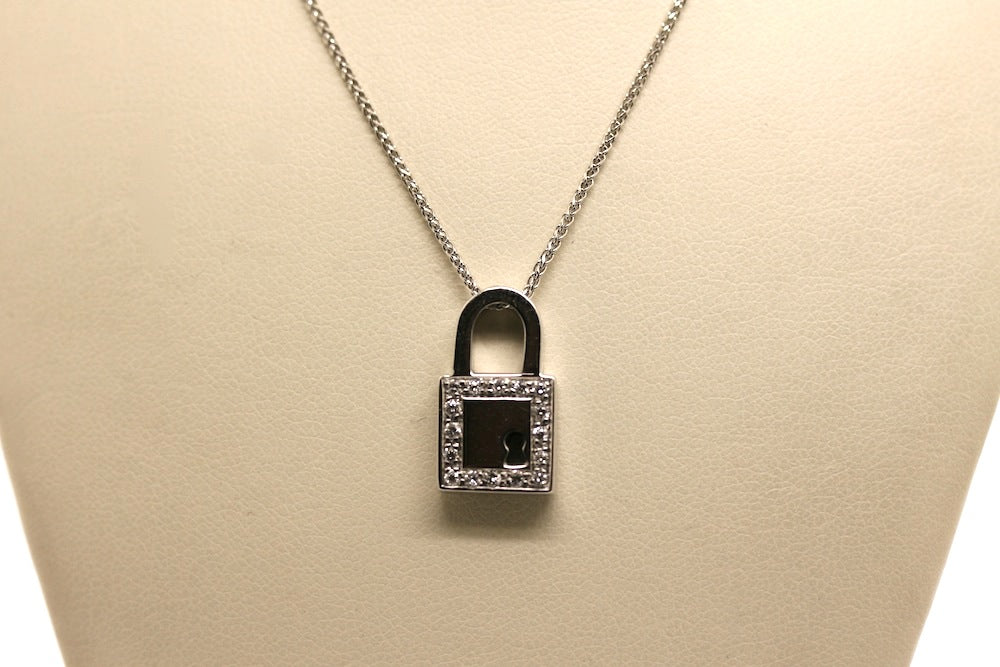Collana Lucchetto