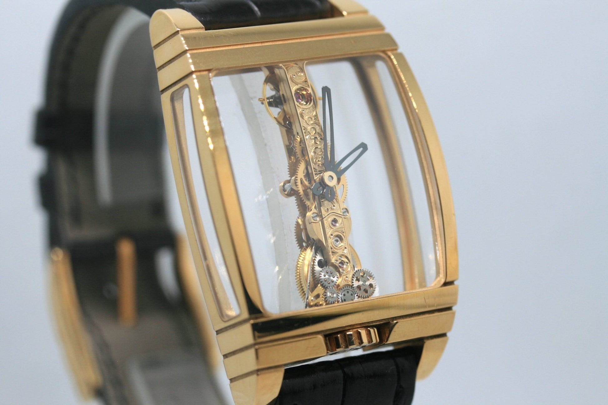 Corum Golden Bridge - Pasquale Parisi