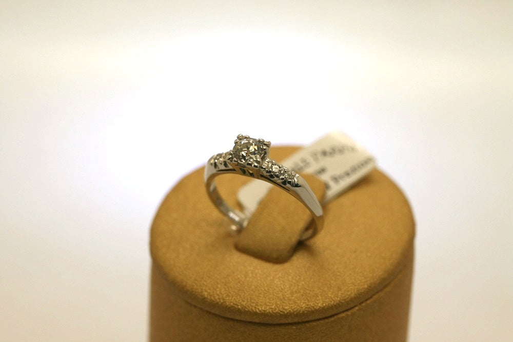 Anello Art deco